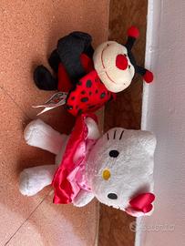 2 peluche hello kitty e lelly
