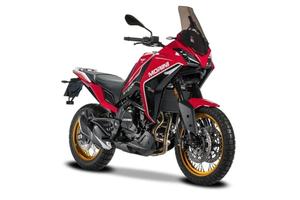 Moto Morini X-Cape 650 Gold Wheels Edition 2025
