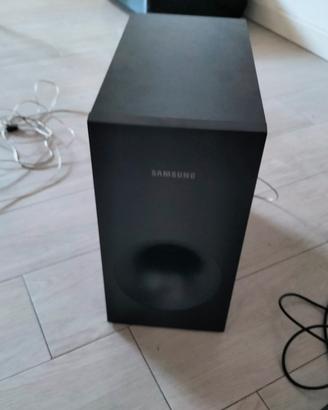 Subwoofer e alimentatore Samsung soundbar hw-355