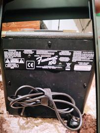 amplificatore chitarra Fender g10watt