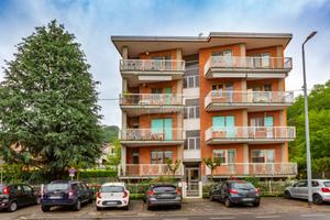 QUADRILOCALE PANORAMICO CON BOX AUTO, VIA TORINO,