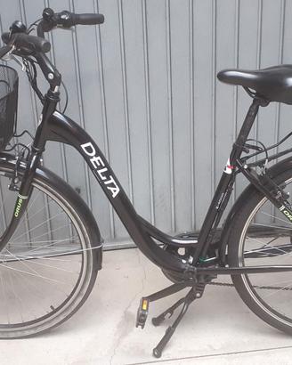 City bike elettrica donna