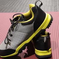 Scarpe per Mountain-Bike