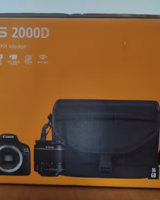 Canon EOS 2000D kit EF-S 18-55 IS II + Travel Kit