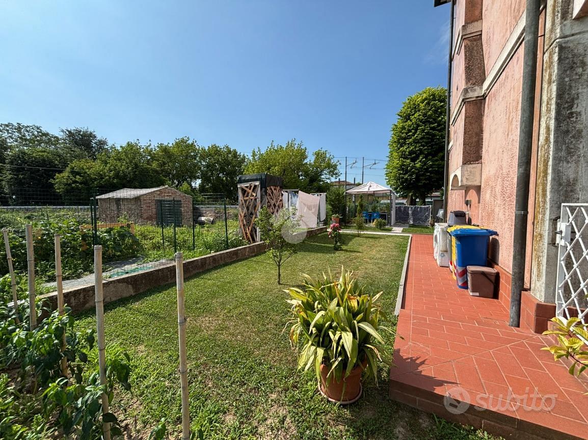 Casa – San Biagio di Callalta, Case Lorenzon - Altro