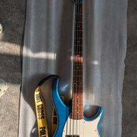 basso elettrico Peavey 