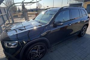 Mercedes GLB 200 AMG