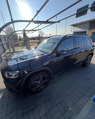 Mercedes GLB 200 AMG