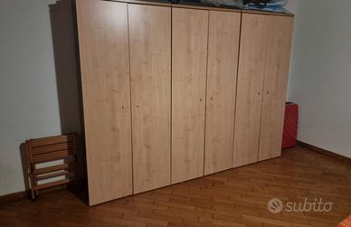 Armadi per vestiti 