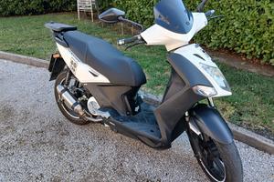 scooter Kimco agility 150