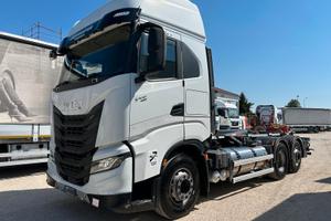 Iveco S WAY 460 LNG Scarrabile