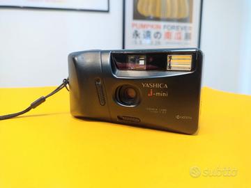 Yashica J-Mini Super fotocamera pellicola 35mm ana