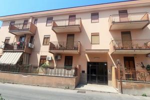 3 VANI PRESSI OSPEDALE CERVELLO