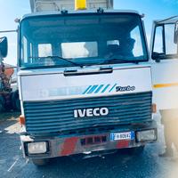 Iveco 330-36