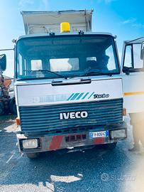 Iveco 330-36