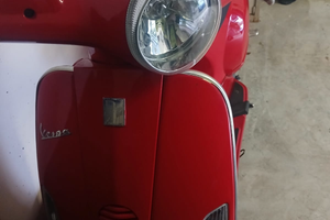 Vespa 150 LX