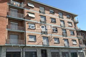 Ciriè (TO) - Locali Uso Ufficio in Posizione Strat