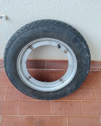 Ruota di scorta con supporto per vespa 50 special