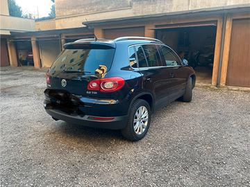 VW Tiguan 2.0 tdi
