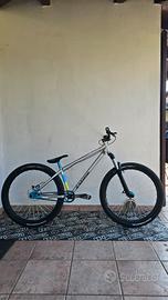 Yt Industries Dirt 26'