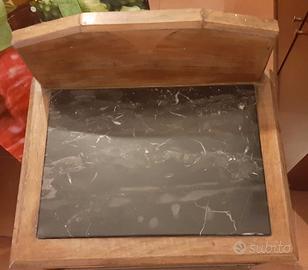 Coppia comodini d’epoca in marmo