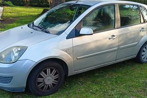 Ford fiesta 1.4 TDCI 
