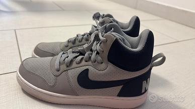 Nike court 39