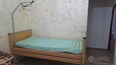 Letto elettrico per disabili/anziani