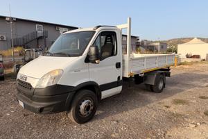 Iveco Daily MASSIF 25S15 3.0 HPI 146 CV SW 5p