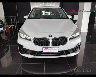 BMW 218d Active Tourer U10519