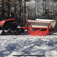 Quad cingolato rimorchio per neve