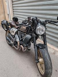 Ducati Scrambler 800 Café Racer