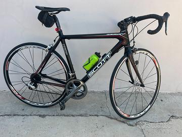 Bici da corsa carbonio Scott Addict R2