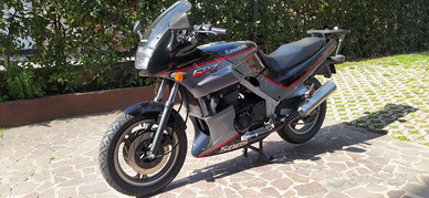 Kawasaki gpz 500s