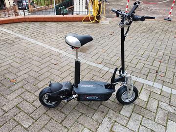 Monopattino Viper 1000