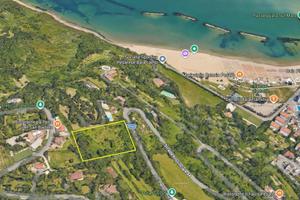 Terreno di 11650 m² a Pesaro
