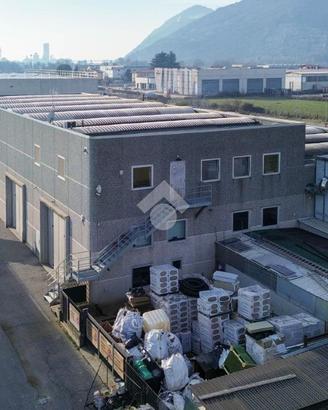 MAGAZZINO A NUVOLERA