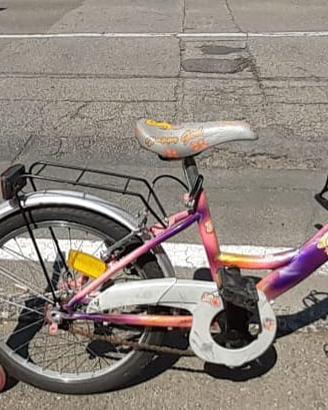 Bicicletta per bimba + monopattino