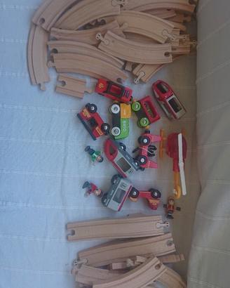 Lotto trenini in legno BRIO