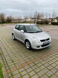 Suzuki Swift 1.3 benzina solo 84 milla km