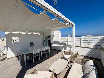 CASA INDIPENDENTE A POLIGNANO A MARE