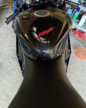 Yamaha r6