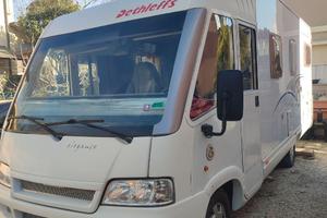 Motorhome 2 letti matrimoniali+ garage