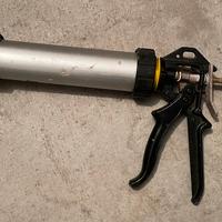 Pistola per silicone