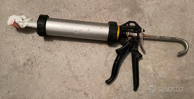 Pistola per silicone