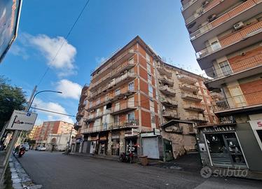 Vomero Alto- Quadrilocale doppia esposizione