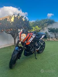 KTM 125 Duke - 2013