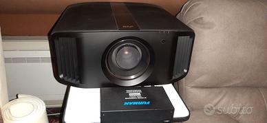JVC PROIETTORE NZ8 PARI AL NUOVO