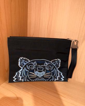 Pochette Kenzo Paris Tiger nera con cinturino