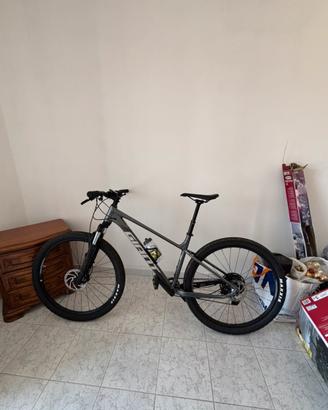 Mtb giant talon